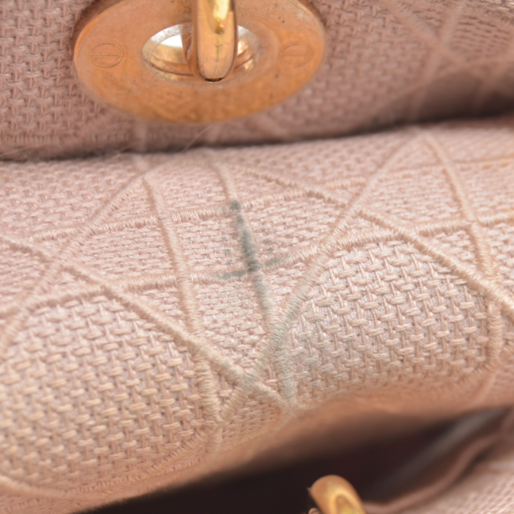 $4500 Christian Dior Canvas Embroidered Cannage Medium Lady D-Lite Pink