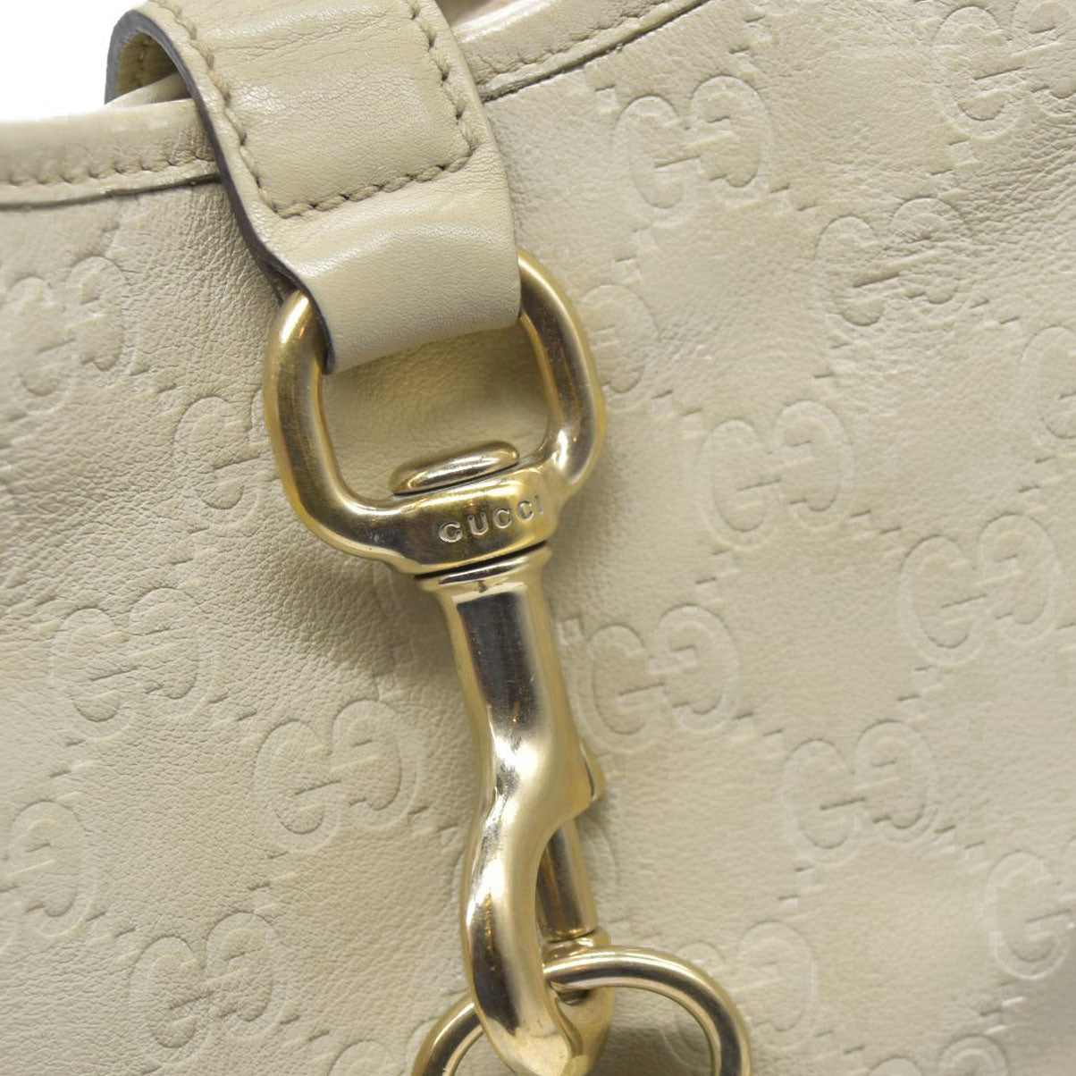 $2950 Gucci GG Signature Jackie O Bouvier