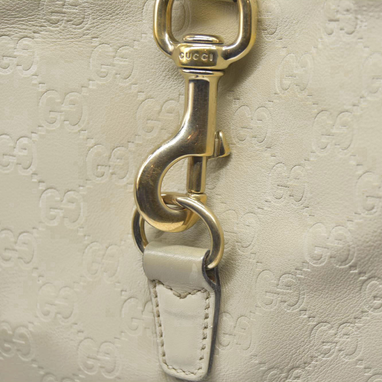 $2950 Gucci GG Signature Jackie O Bouvier