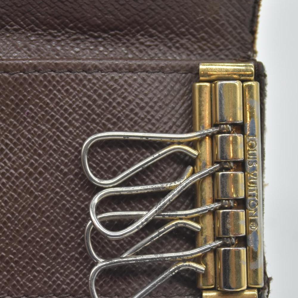 $345 2000 Louis Vuitton  Damier Ebene Multicles 4 Key Holder FL0026 CONSIGNMENT