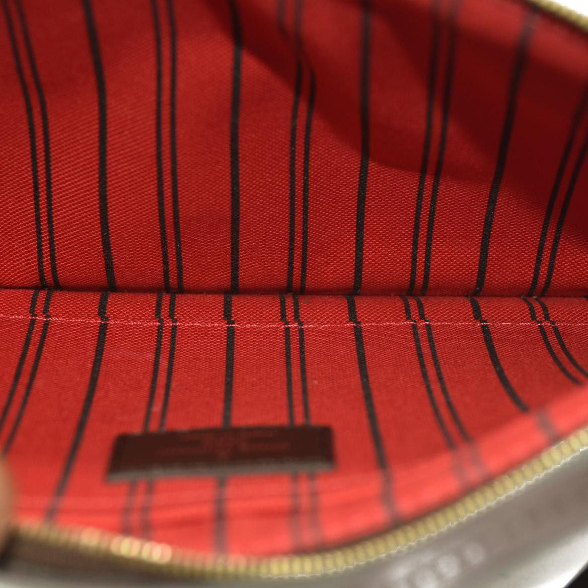 Louis Vuitton  Damier Ebene Neverfull MM Pochette GI3179