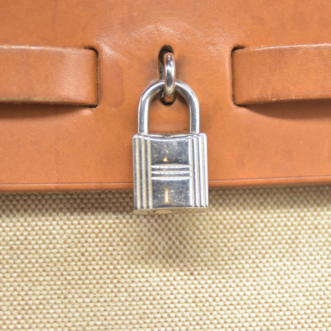 $2750 Hermes  Toile Herbag MM Natural