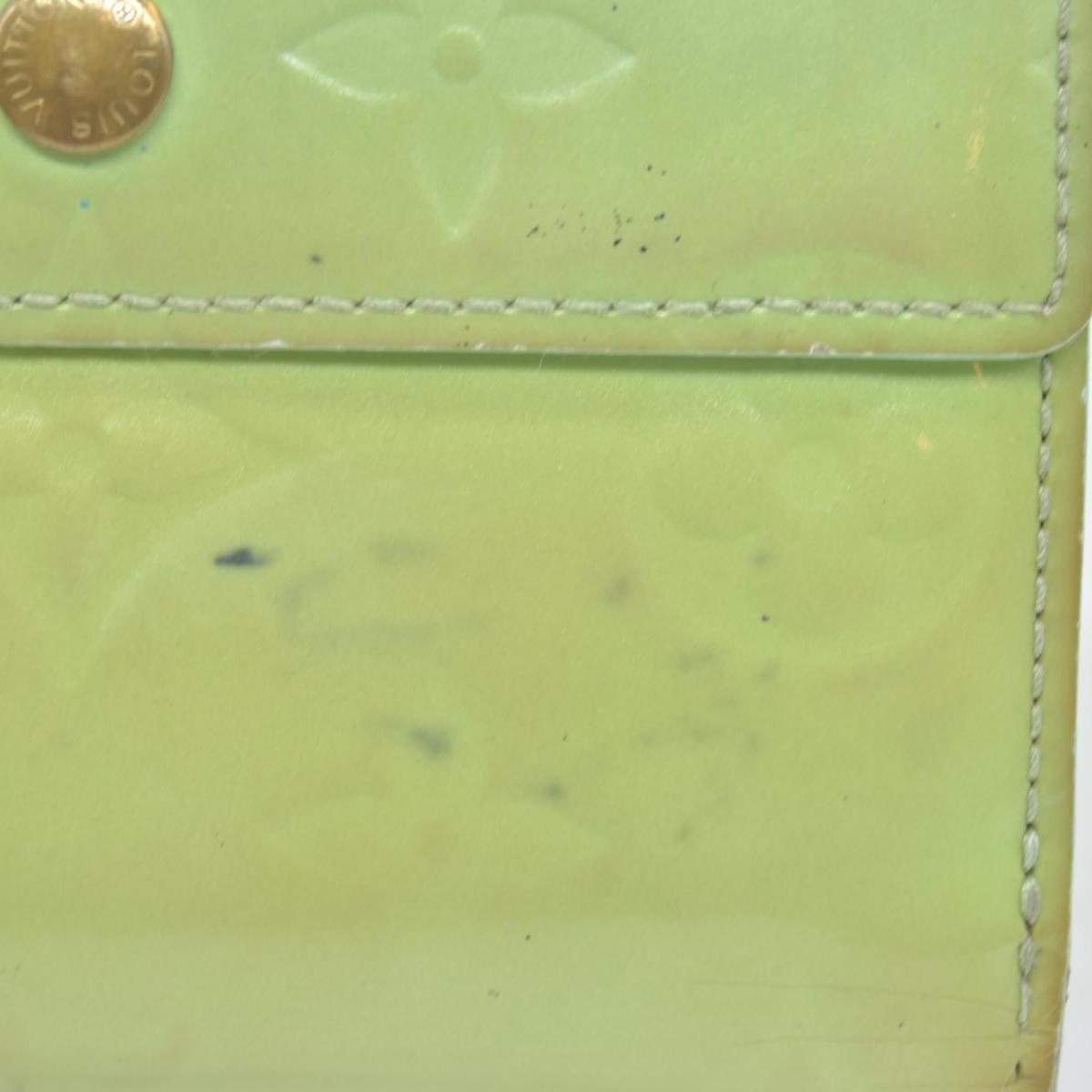$655 Louis Vuitton Vernis Patent Leather Elise Wallet