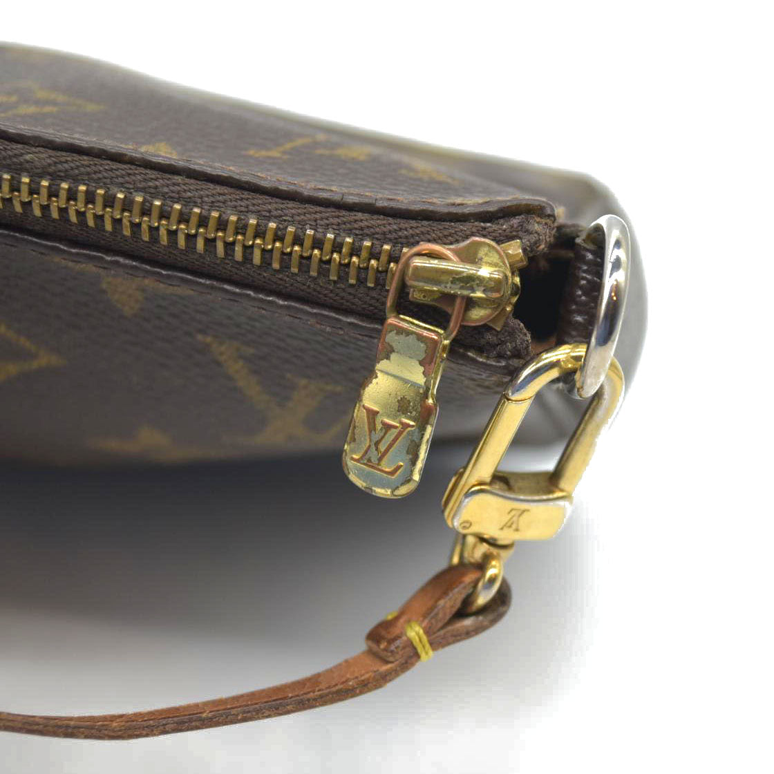 Louis Vuitton  Monogram Pochette Accessories  SL1021