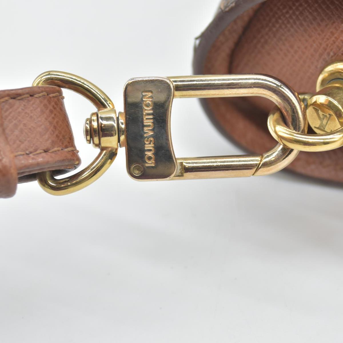 $970 Louis Vuitton Monogram Pochette Orsay CONSIGNMENT