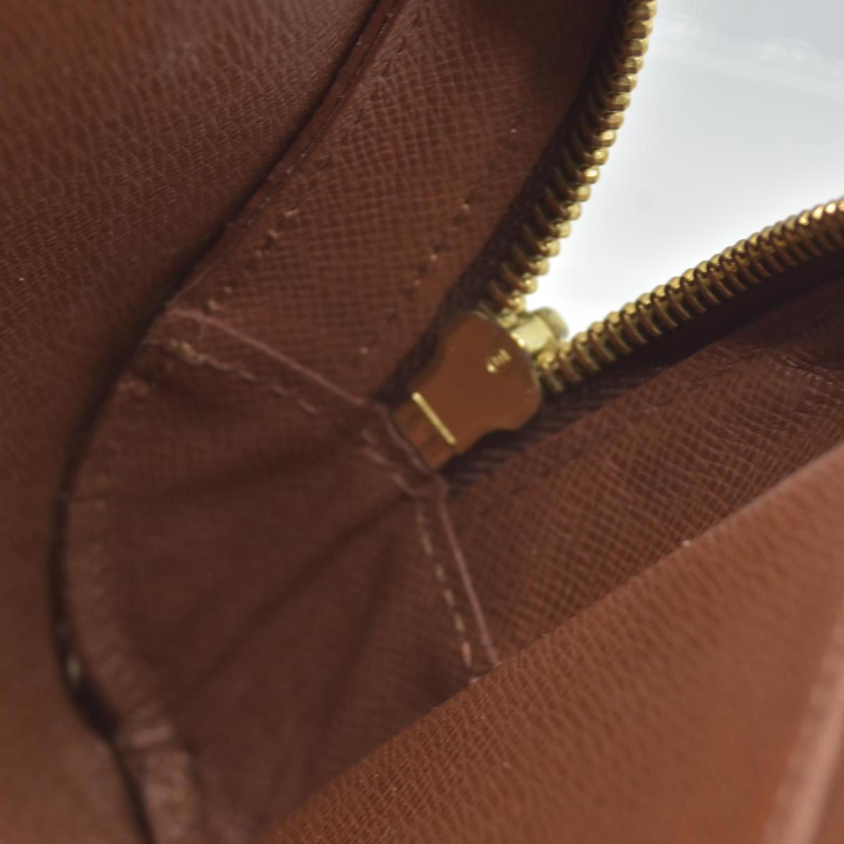 $970 Louis Vuitton Monogram Pochette Orsay CONSIGNMENT