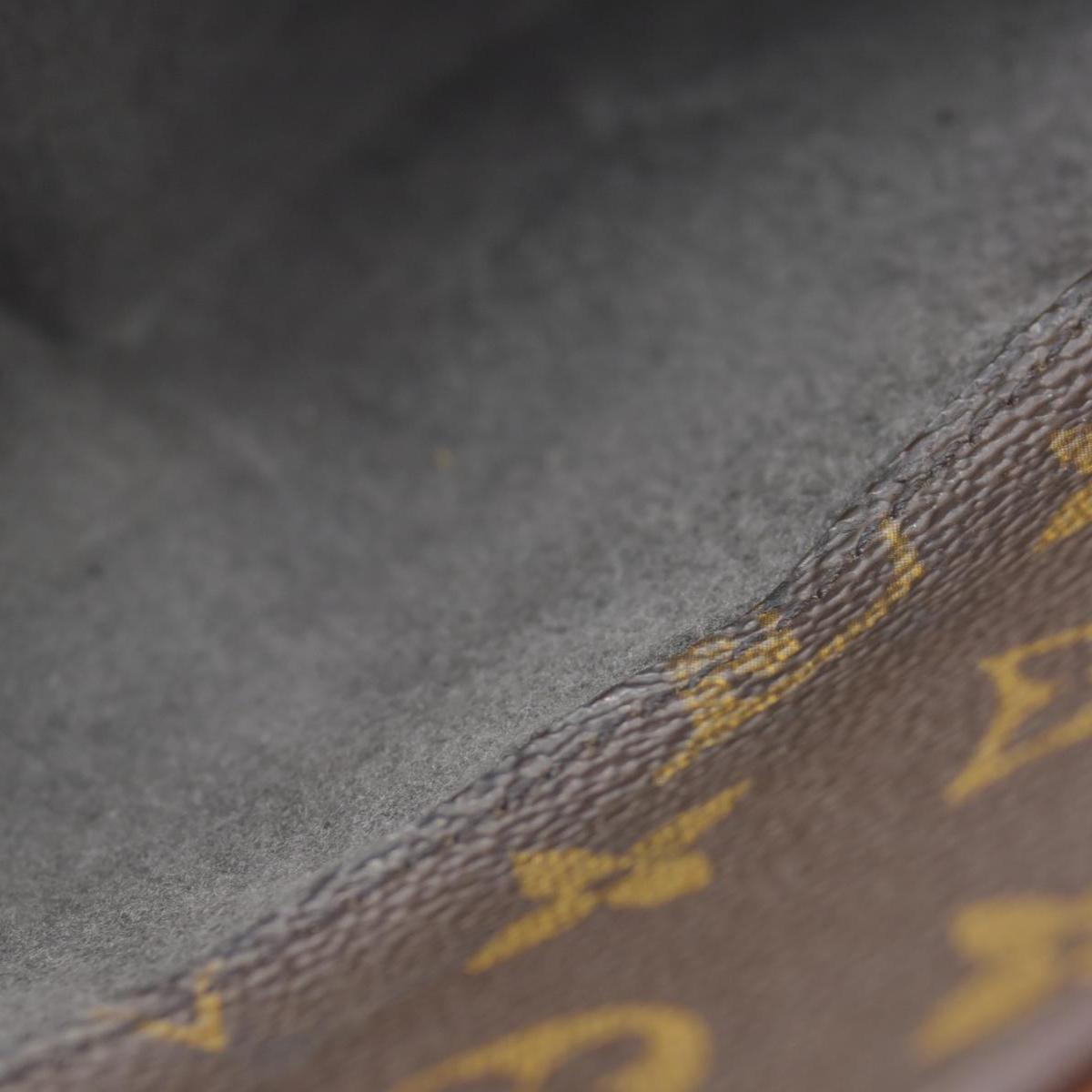 $970 Louis Vuitton Monogram Pochette Orsay CONSIGNMENT