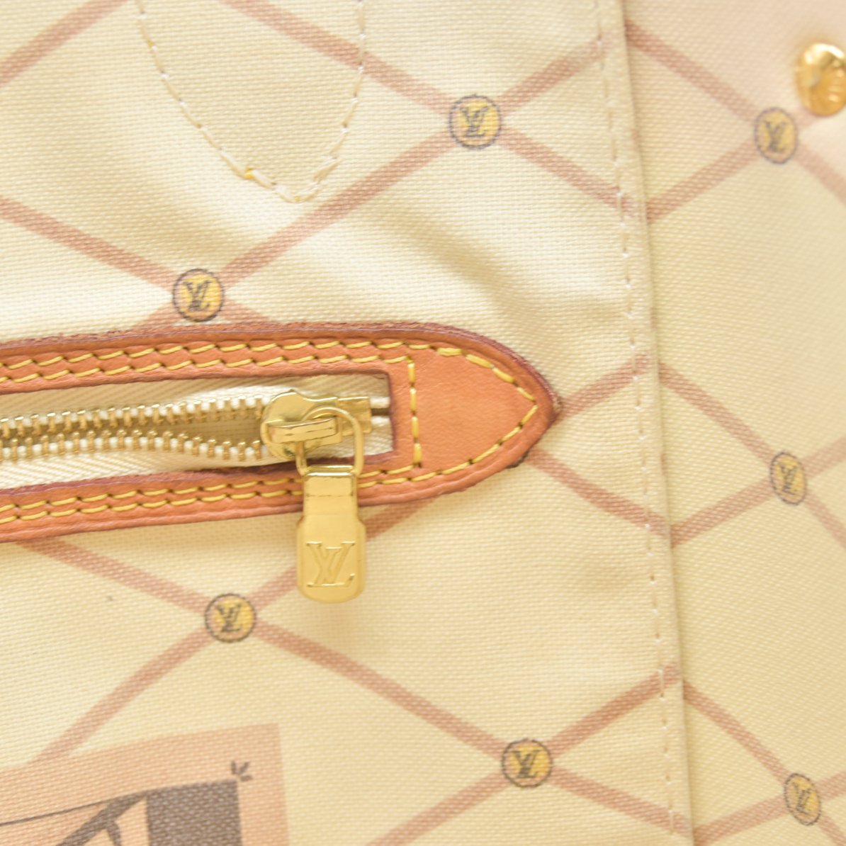 AUCTION $2170 Louis Vuitton  Monogram Summer Trunks Neo Neverfull MM