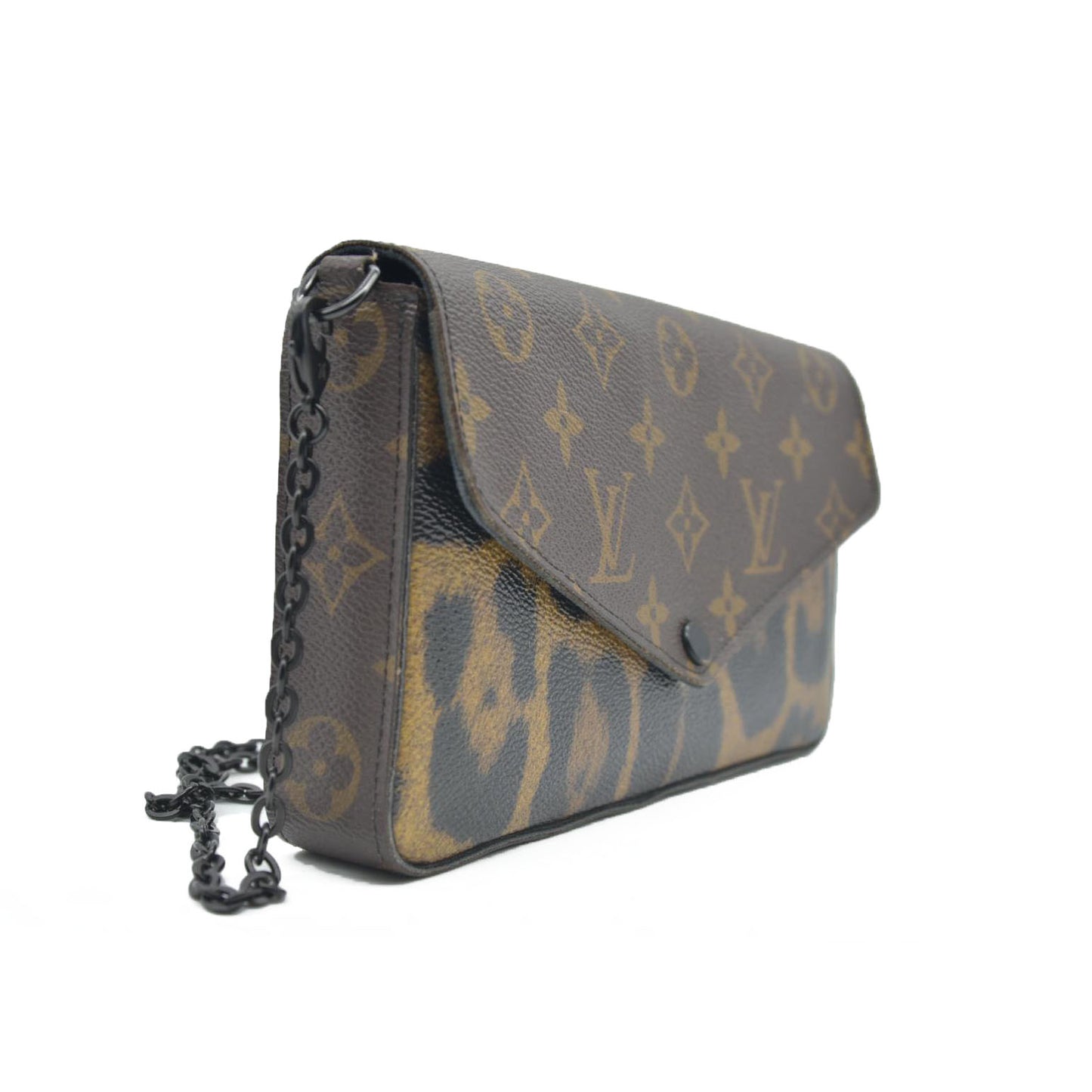 $1580 Louis Vuitton Monogram Leopard Pochette Felicie