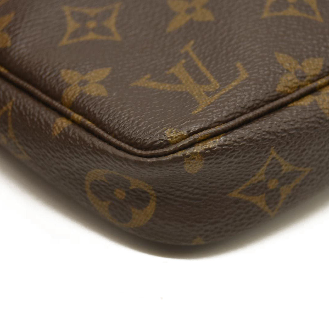 Louis Vuitton  LOUIS VUITTON Monogram Pochette Accessories 	CA1020