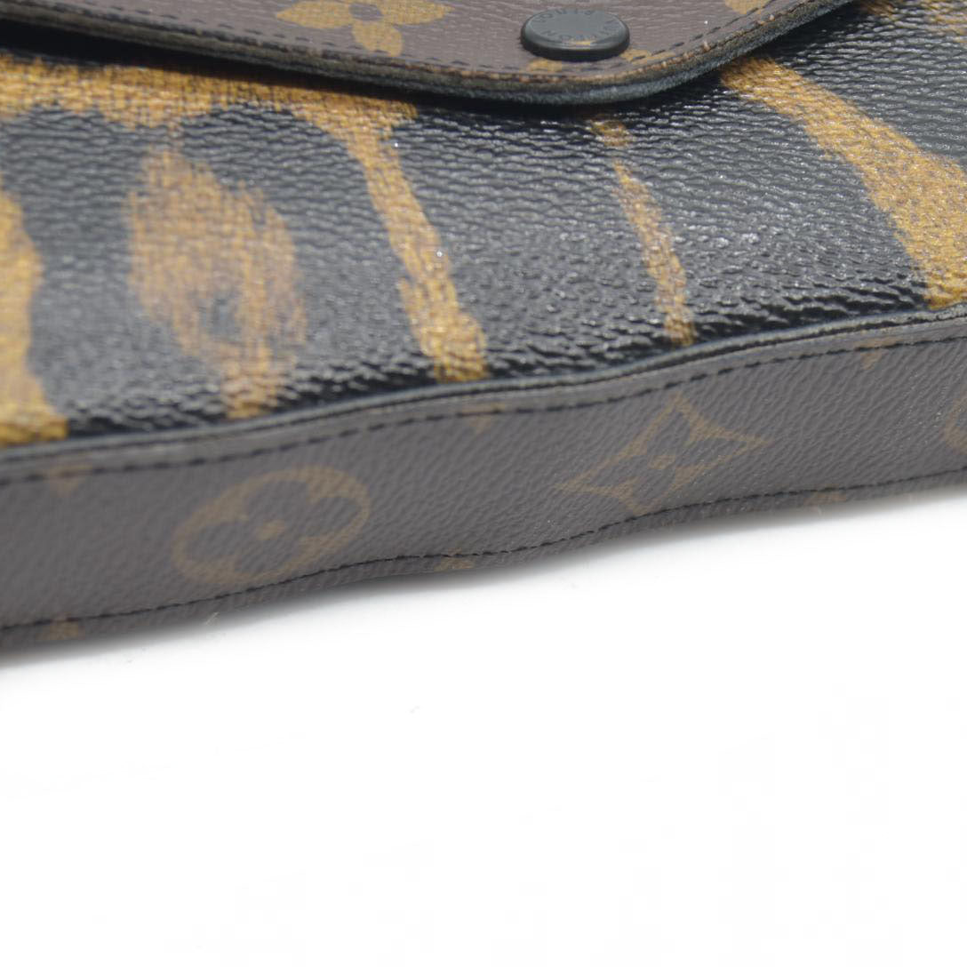 $1580 Louis Vuitton Monogram Leopard Pochette Felicie