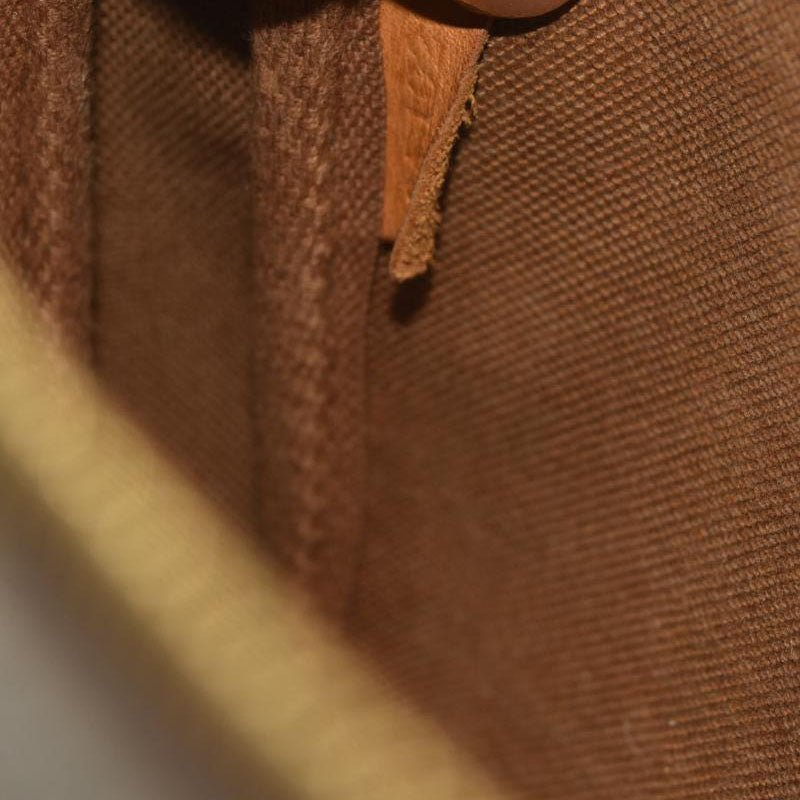 Louis Vuitton  LOUIS VUITTON Monogram Pochette Accessories 	CA1020