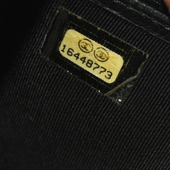 CHANEL Long Wallet Black Caviar Skin *16