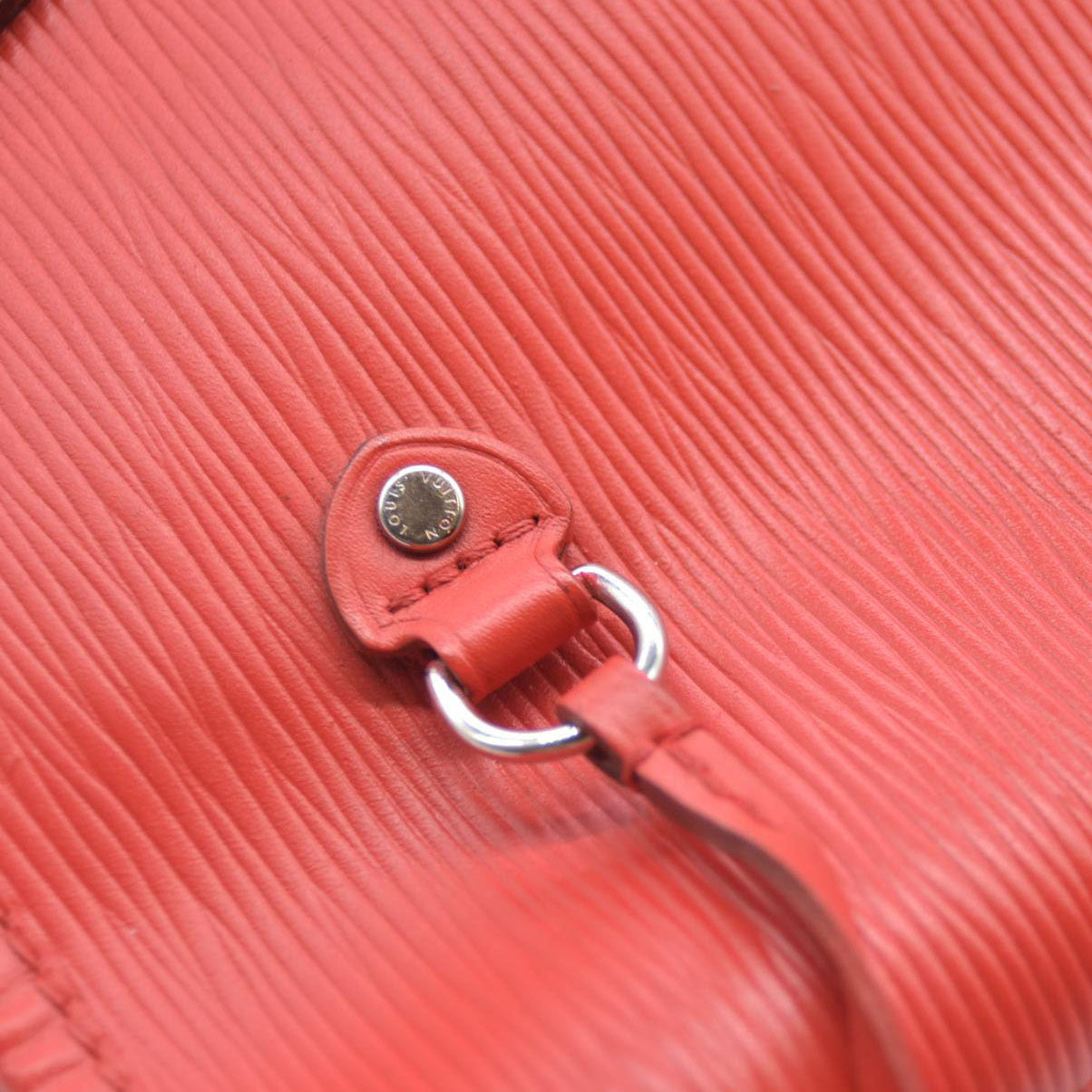 $2640 AUCTION Louis Vuitton  Epi Neverfull MM Coquelicot