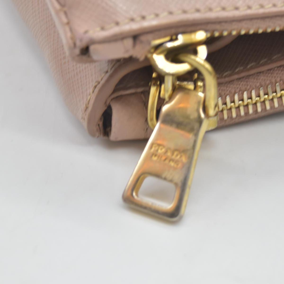 $5200 Saffiano Lux Medium Tote Cammeo Pink Beige