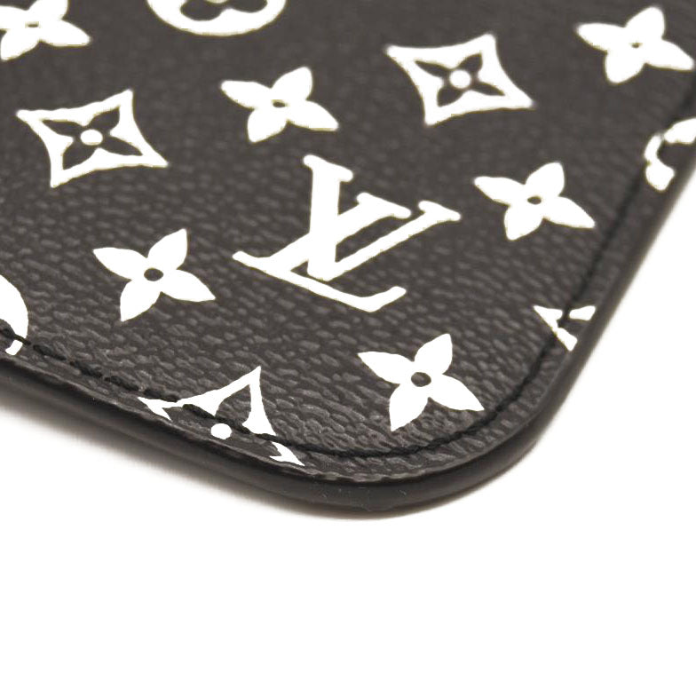 Louis Vuitton Monogram Giant Jungle Neverfull MM Pochette Black