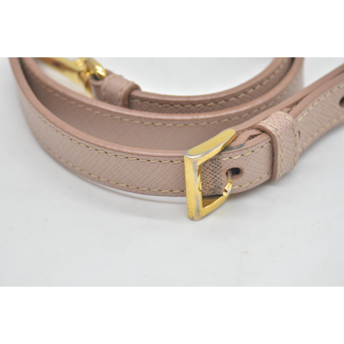 $5200 Saffiano Lux Medium Tote Cammeo Pink Beige