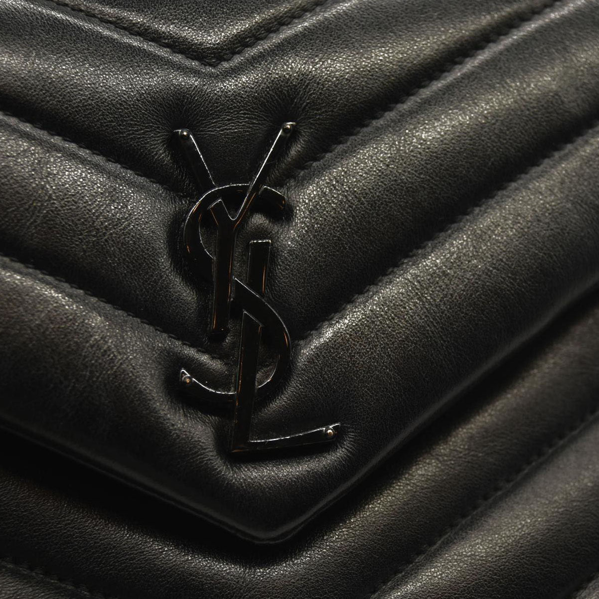 SAINT LAURENT Calfskin Y Quilted Monogram Monochrome Small Loulou Chain Satchel Black
