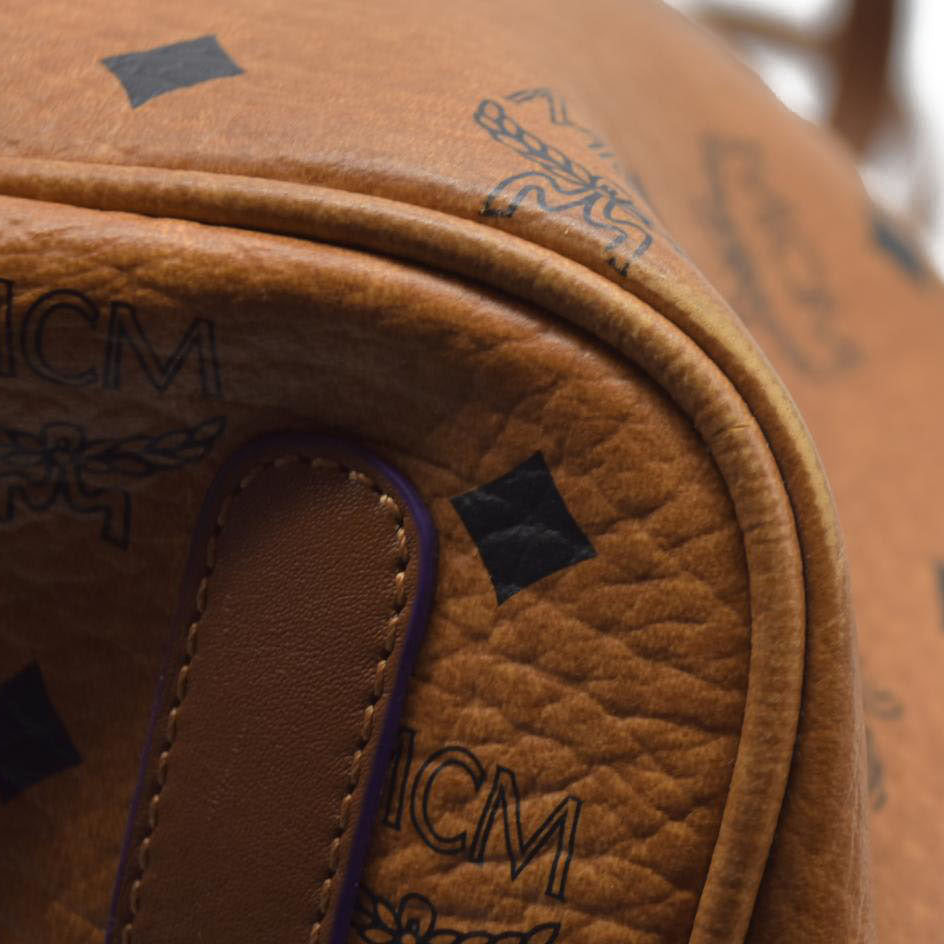 $770 MCM  Visetos Medium Liz Reversible Shopper Tote Cognac