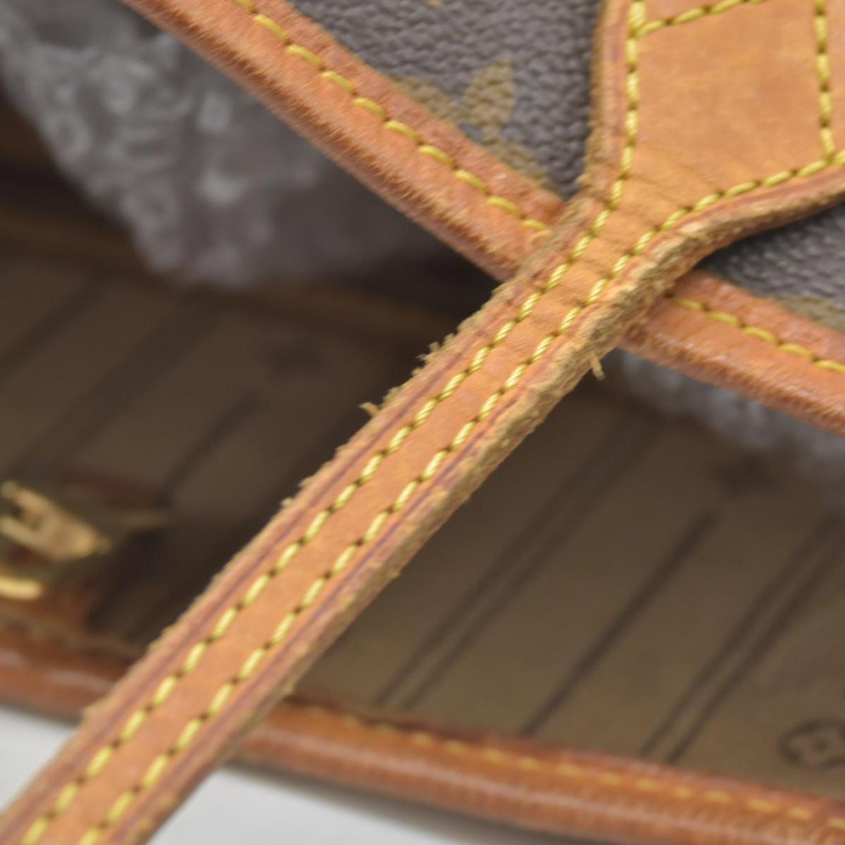 $2170 2011 Louis Vuitton  Monogram Neverfull MM AR1111