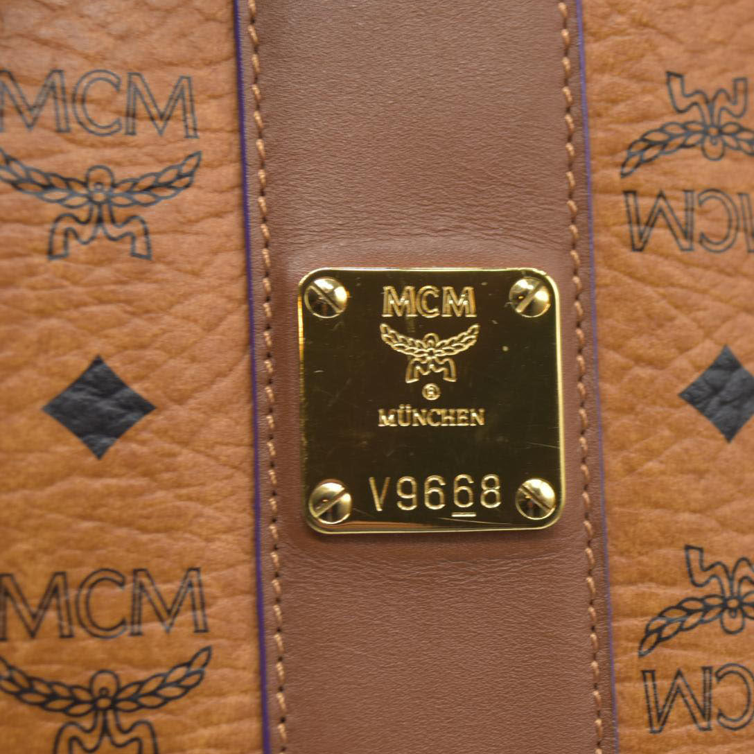 $770 MCM  Visetos Medium Liz Reversible Shopper Tote Cognac