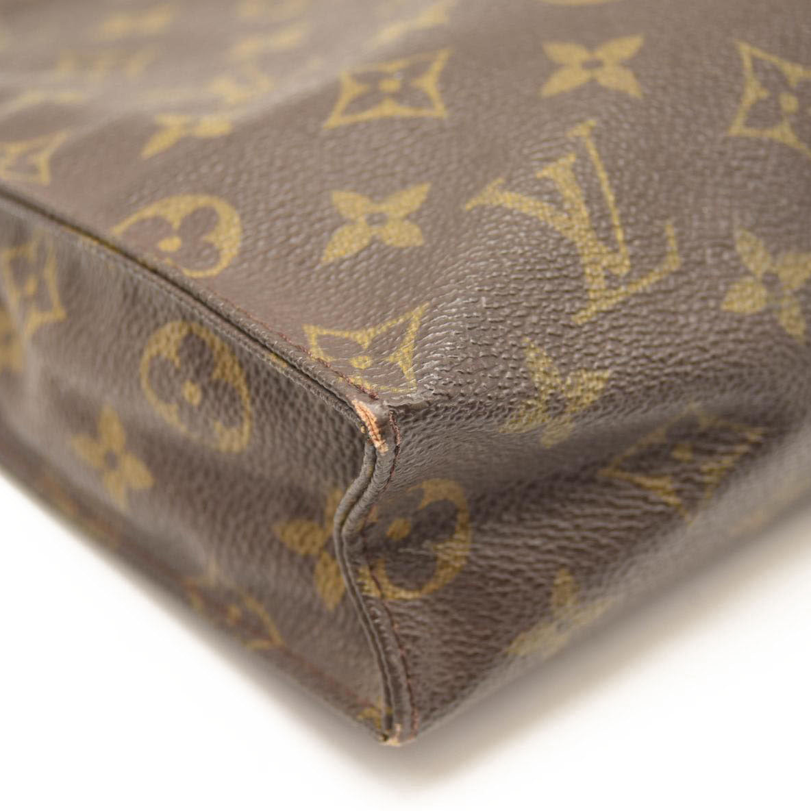 LOUIS VUITTON Monogram Poche Toilette 26 Toiletry