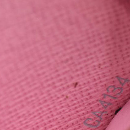 Louis Vuitton  Monogram Murakami Zippy Wallet White CA4134