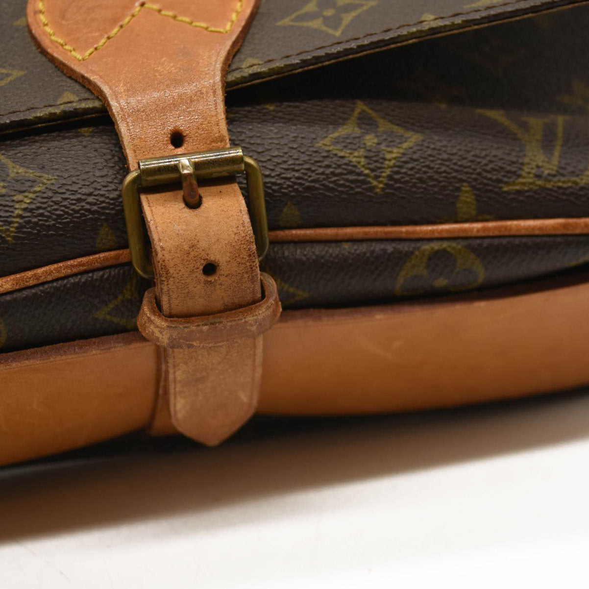 LOUIS VUITTON Monogram Cartouchiere 26 843