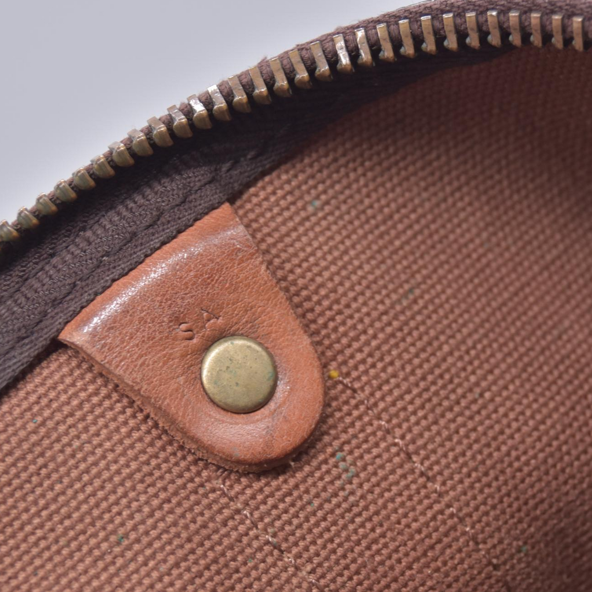 $1440 1982 Louis Vuitton Monogram Keepall 45 SA822 10021006