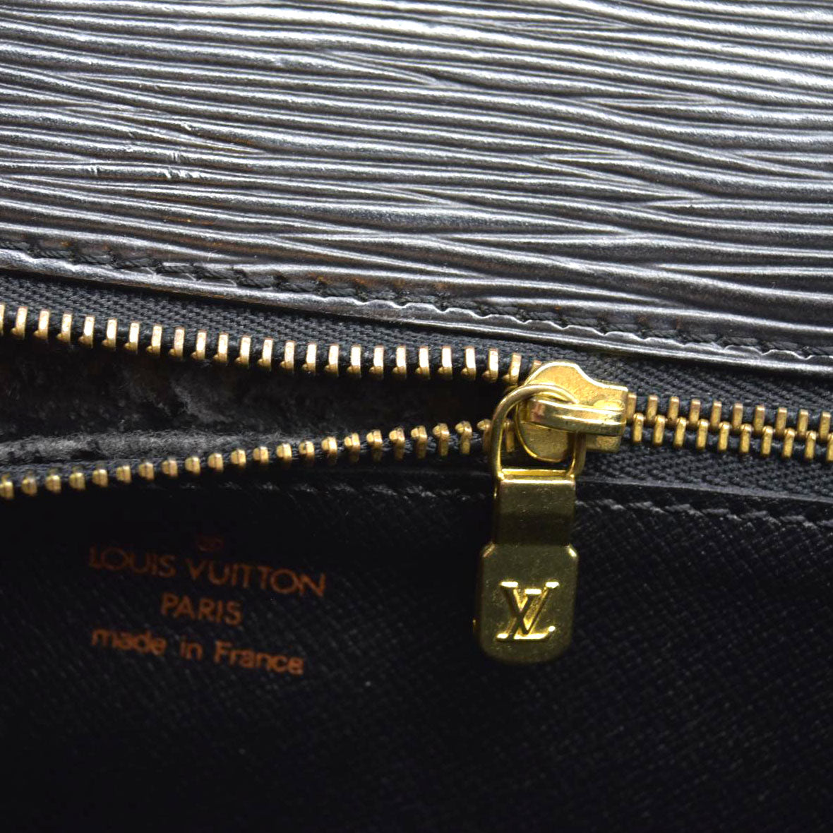 $1110 Louis Vuitton Epi Leather Monceau 28 Vintage