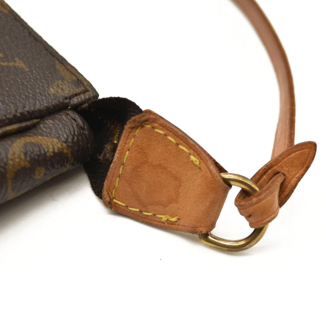 LOUIS VUITTON  Monogram Pochette Accessories VI0060