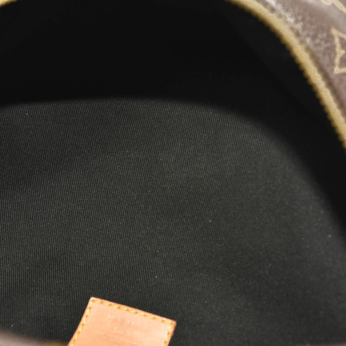 LOUIS VUITTON Monogram Bumbag CA4129