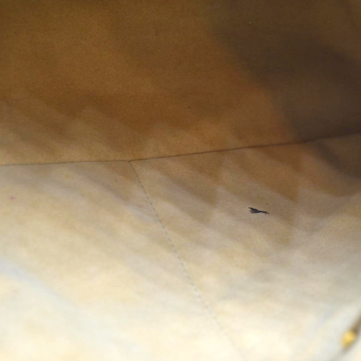 Louis Vuitton  Monogram Artsy MM CA1150