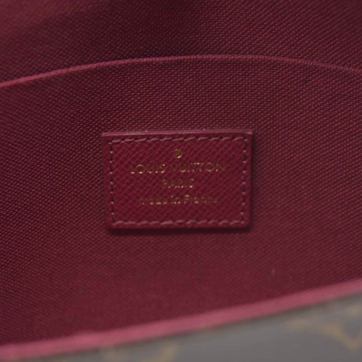 $1620 AUCTION Louis Vuitton  Monogram Pochette Felicie Chain Wallet Fuchsia MI4166