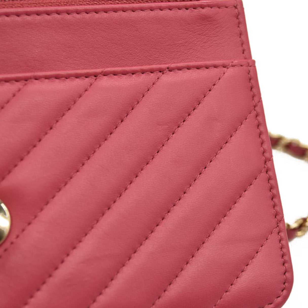 Chanel  Lambskin Chevron Quilted Trendy CC Wallet On Chain WOC Pink 28*