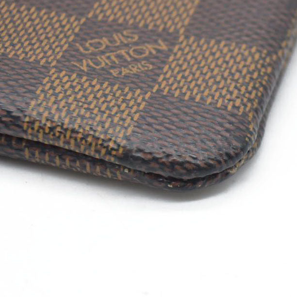 AUCTION  $345 Louis Vuitton  Damier Ebene Key Pouch