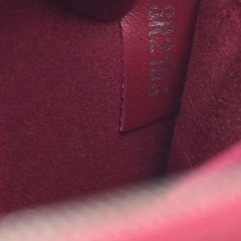 $2500 Louis Vuitton Epi Leather Neverfull MM Fuchsia SR2103