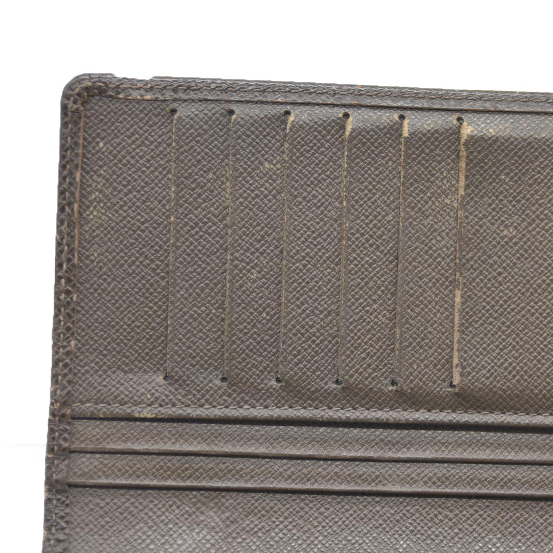 Louis Vuitton Taiga Porte feiulle Brazza Leather Long Wallet Grizzly SP4192