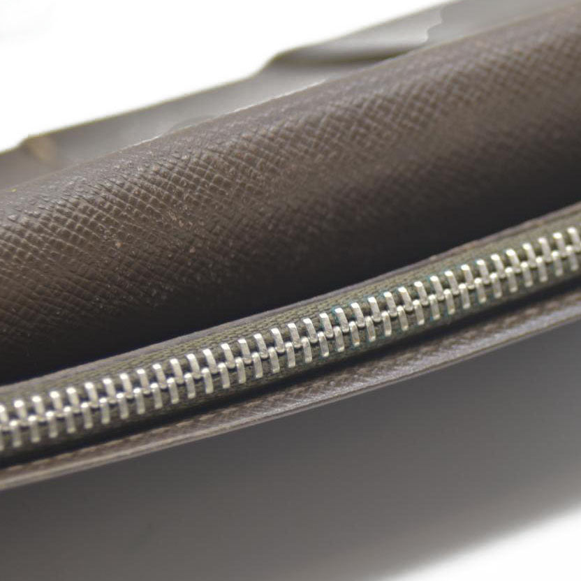 Louis Vuitton Taiga Porte feiulle Brazza Leather Long Wallet Grizzly SP4192