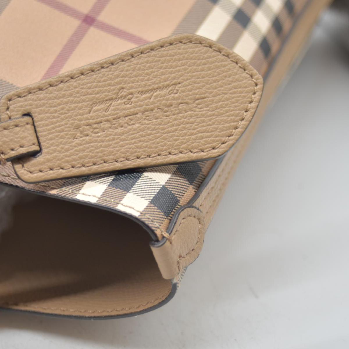 $995 Burberry Grainy Calfskin Haymarket Check Medium Reversible Tote