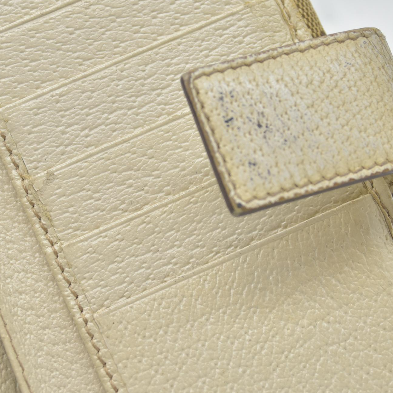 $710 GUCCI GG Logo Canvas Leather Long Bifold Wallet Beige Signature GG
