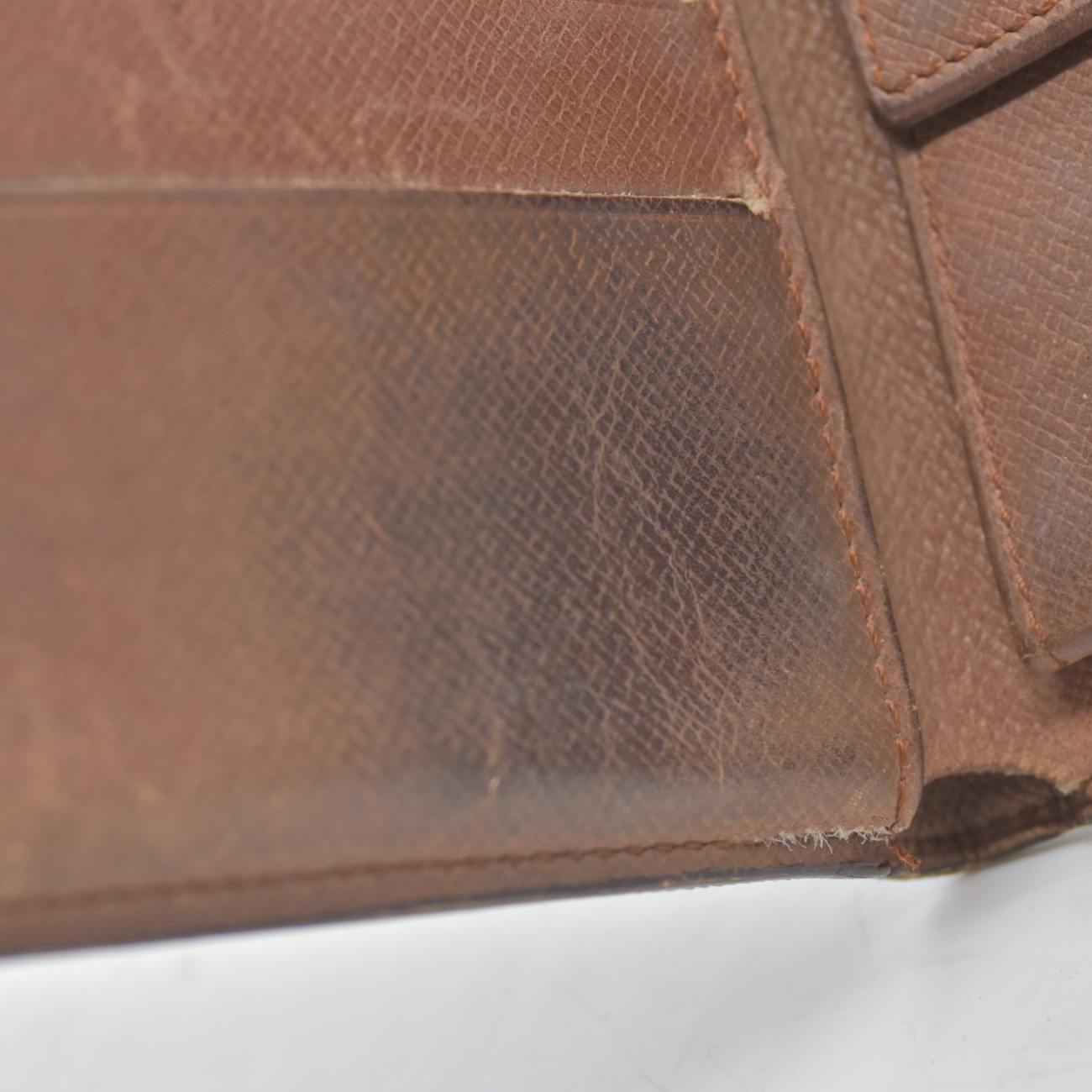 $515 2003 Louis Vuitton Monogram Marco Wallet MI9003