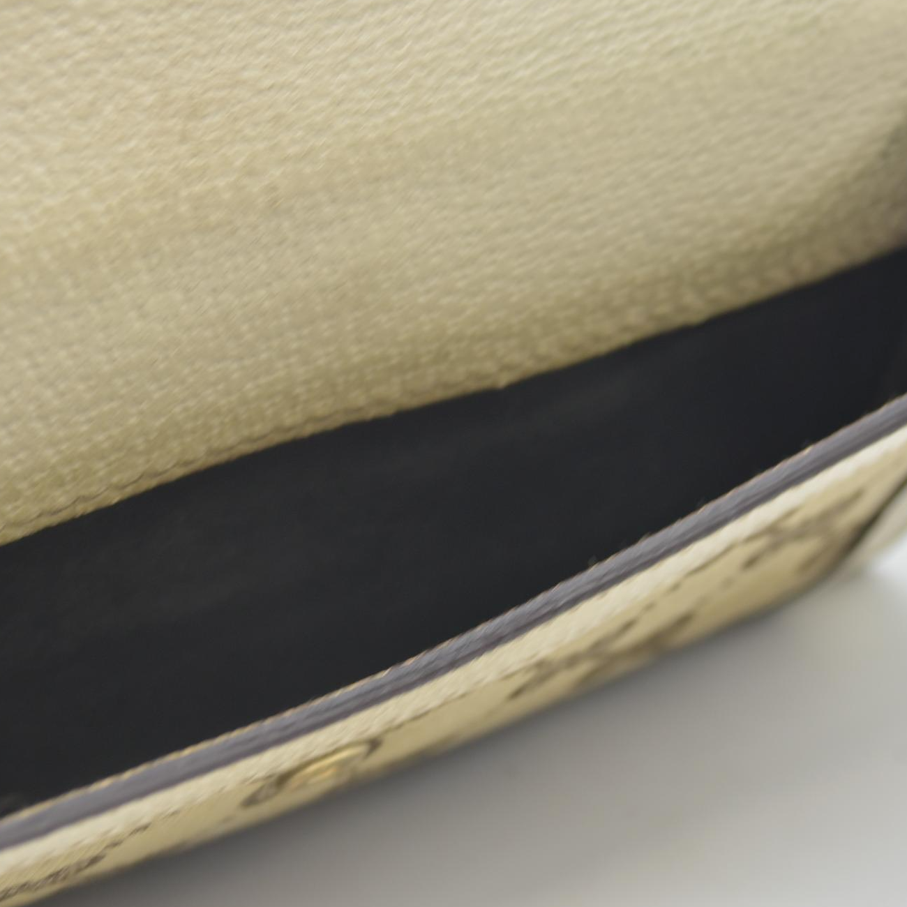 $710 GUCCI GG Logo Canvas Leather Long Bifold Wallet Beige Signature GG