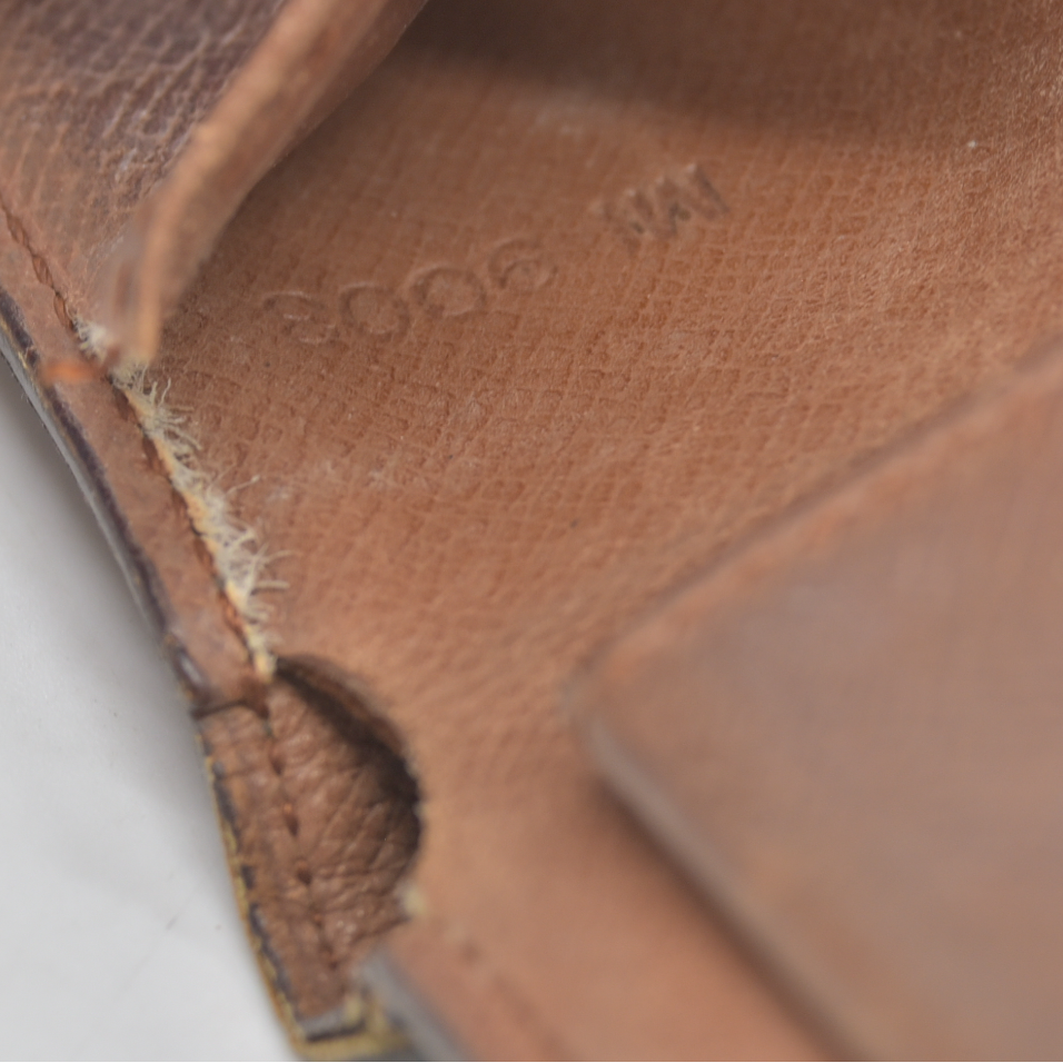 $515 2003 Louis Vuitton Monogram Marco Wallet MI9003