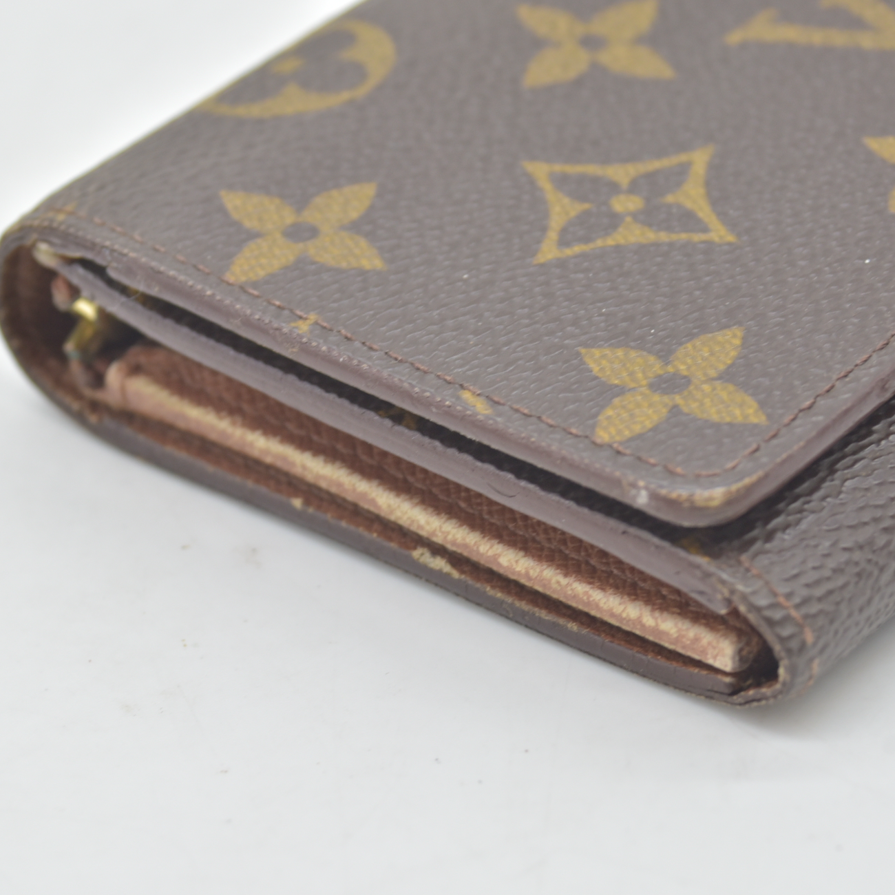 $560 1996 Louis Vuitton Monogram Porte-Monnaie Tresor Wallet  MI0916