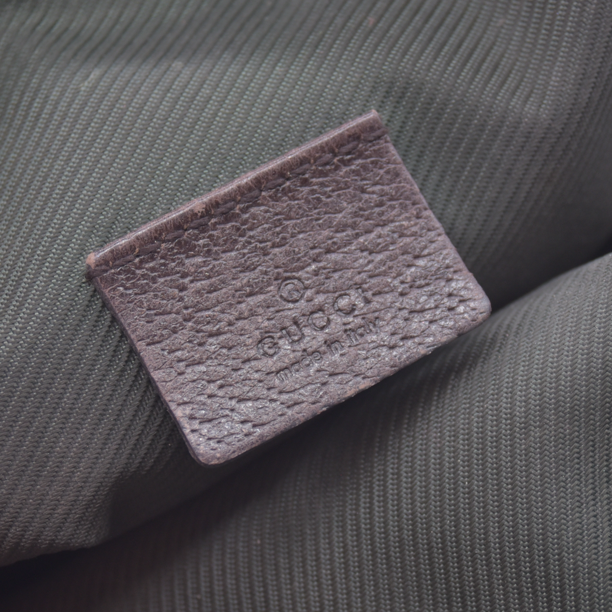 $450 Gucci Monogram Large Cosmetic Case Brown