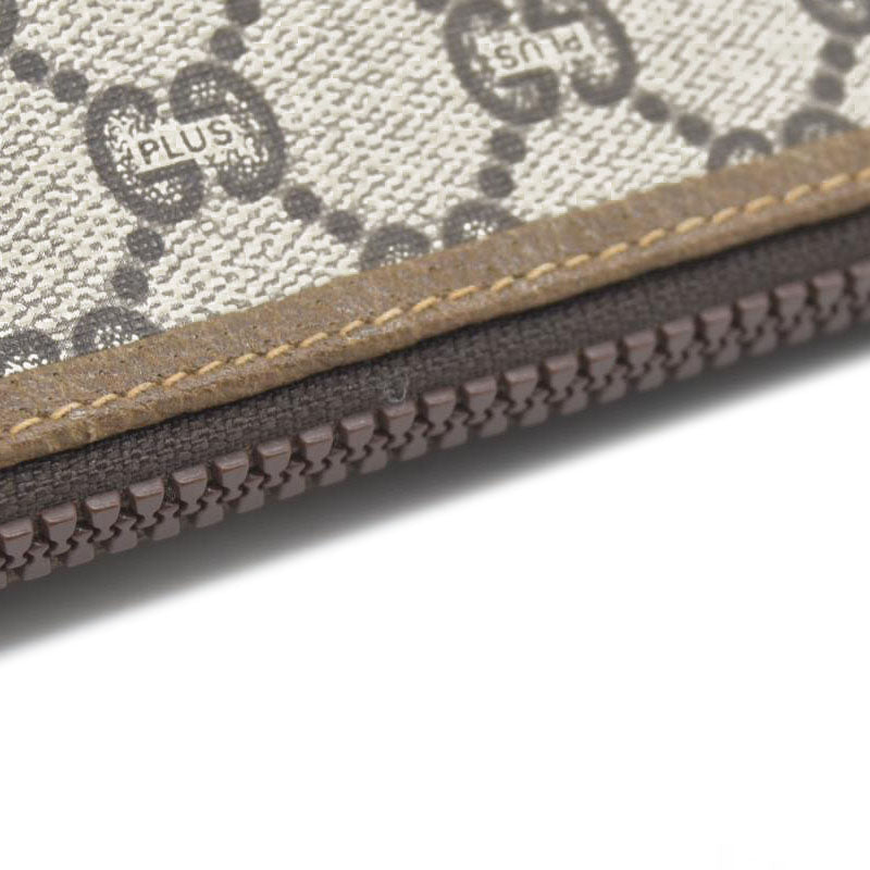 Gucci GG  Gucci Plus PVC Leather Pouch Clutch Bag