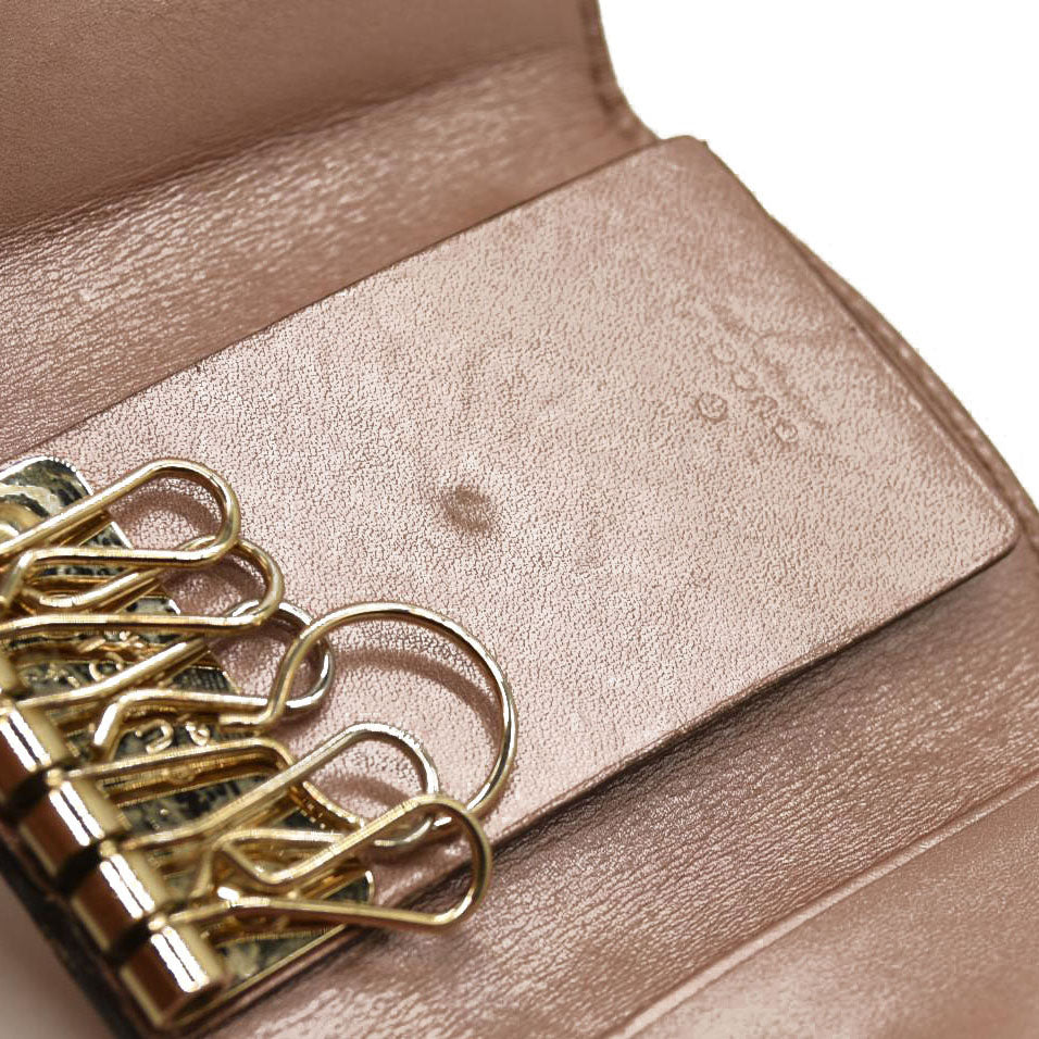 GUCCI Ssima GG Logo Patent Leather 6 Ring Key Case