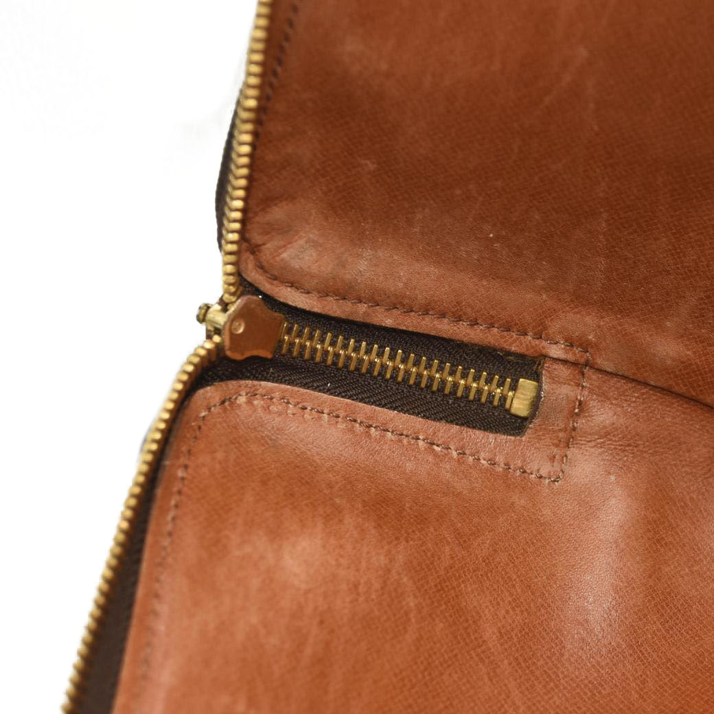 Louis Vuitton Monogram Poche Documents Document Case