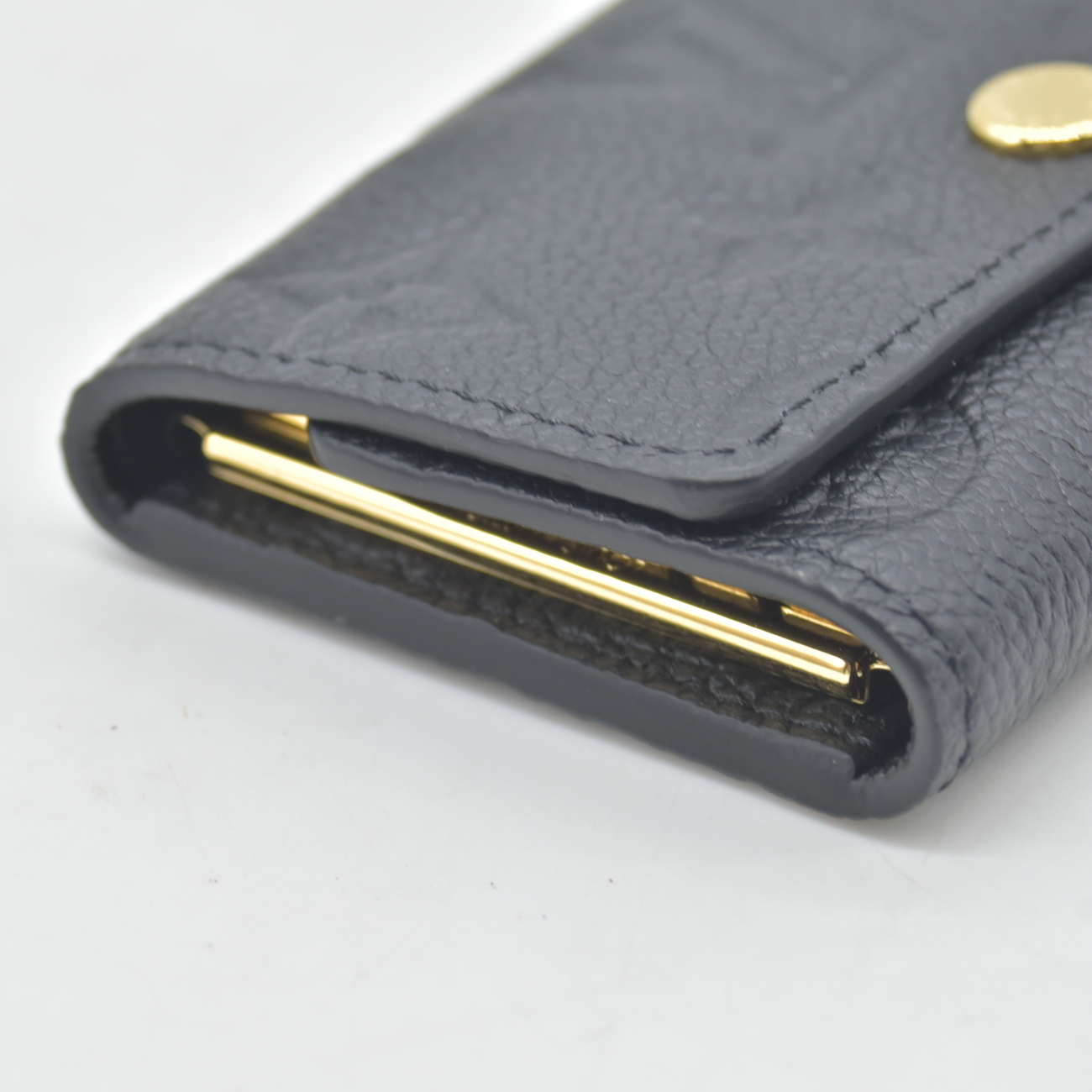 $450 Louis Vuitton Monogram Empreinte Multicles 6 Key Holder RFID